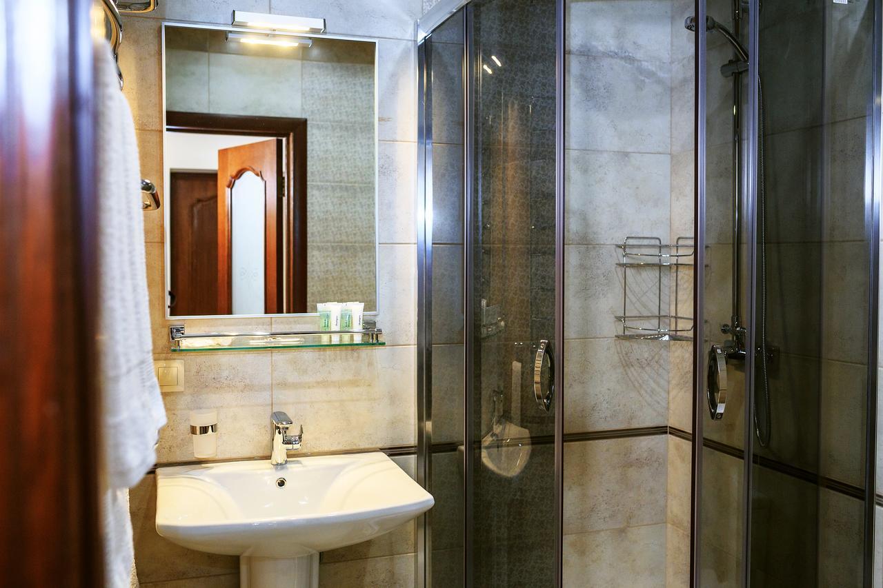 Hotel 39 Lviv Ngoại thất bức ảnh