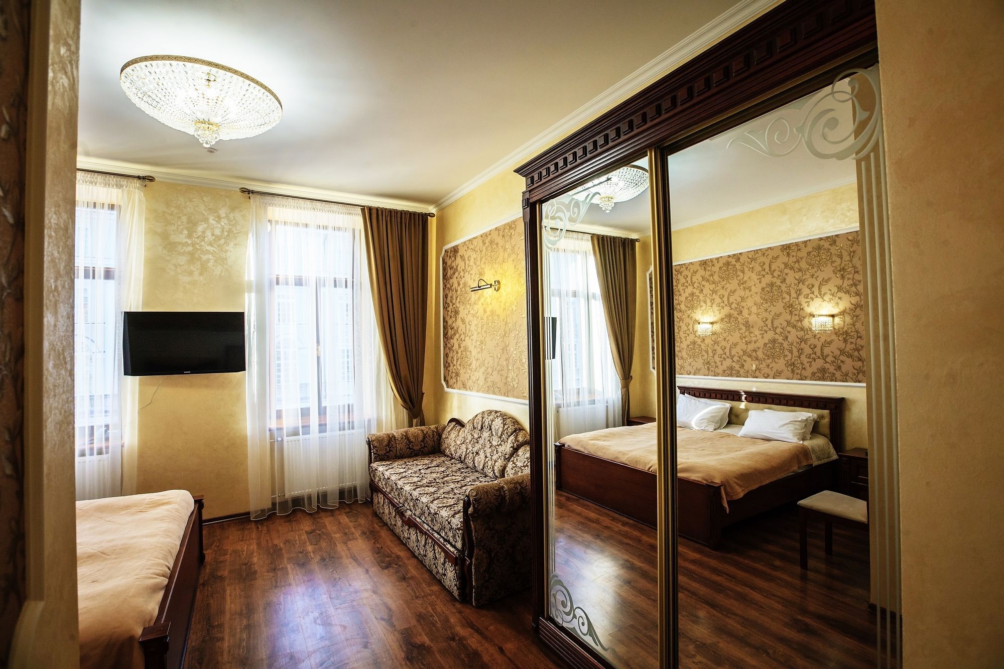 Hotel 39 Lviv Ngoại thất bức ảnh